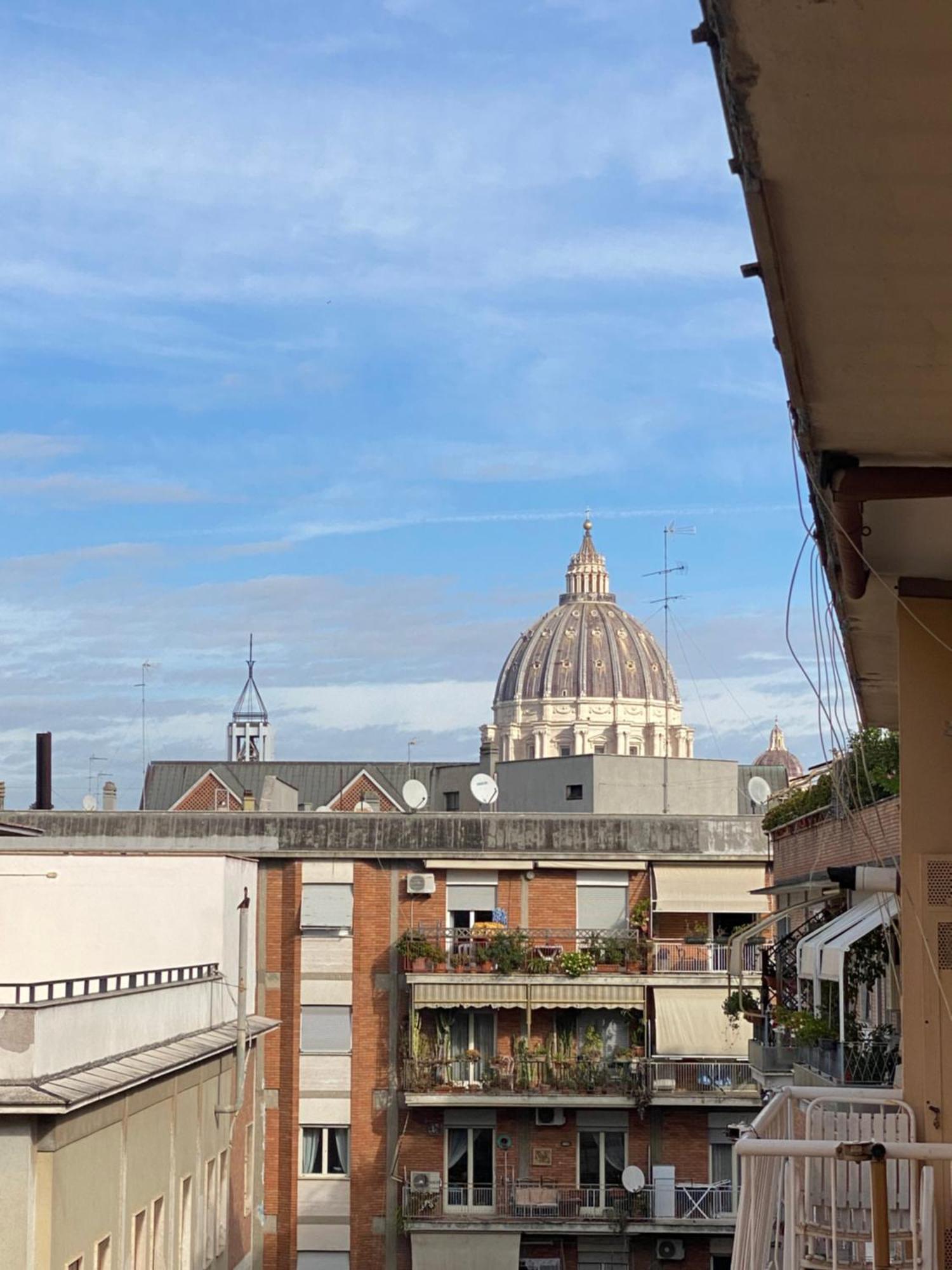Fall In Love With Roma Vaticano Exterior photo